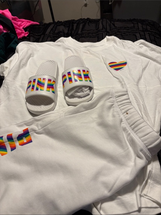 PINK Victoria's Secret Other - New Large pink Victoria's Secret White' Tee shirt,short& flip flop size 7/8